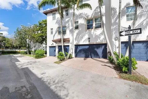 2565 SW 119th Terrace Miramar FL 33025