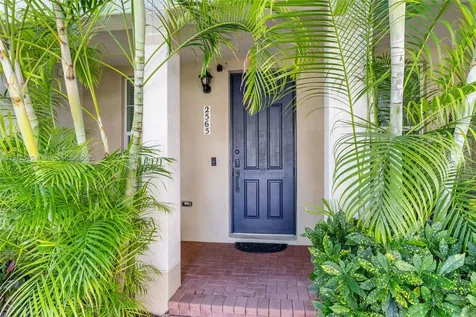 2565 SW 119th Terrace Miramar FL 33025