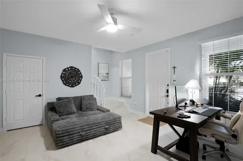 2565 SW 119th Terrace Miramar FL 33025