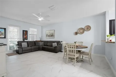 2565 SW 119th Terrace Miramar FL 33025