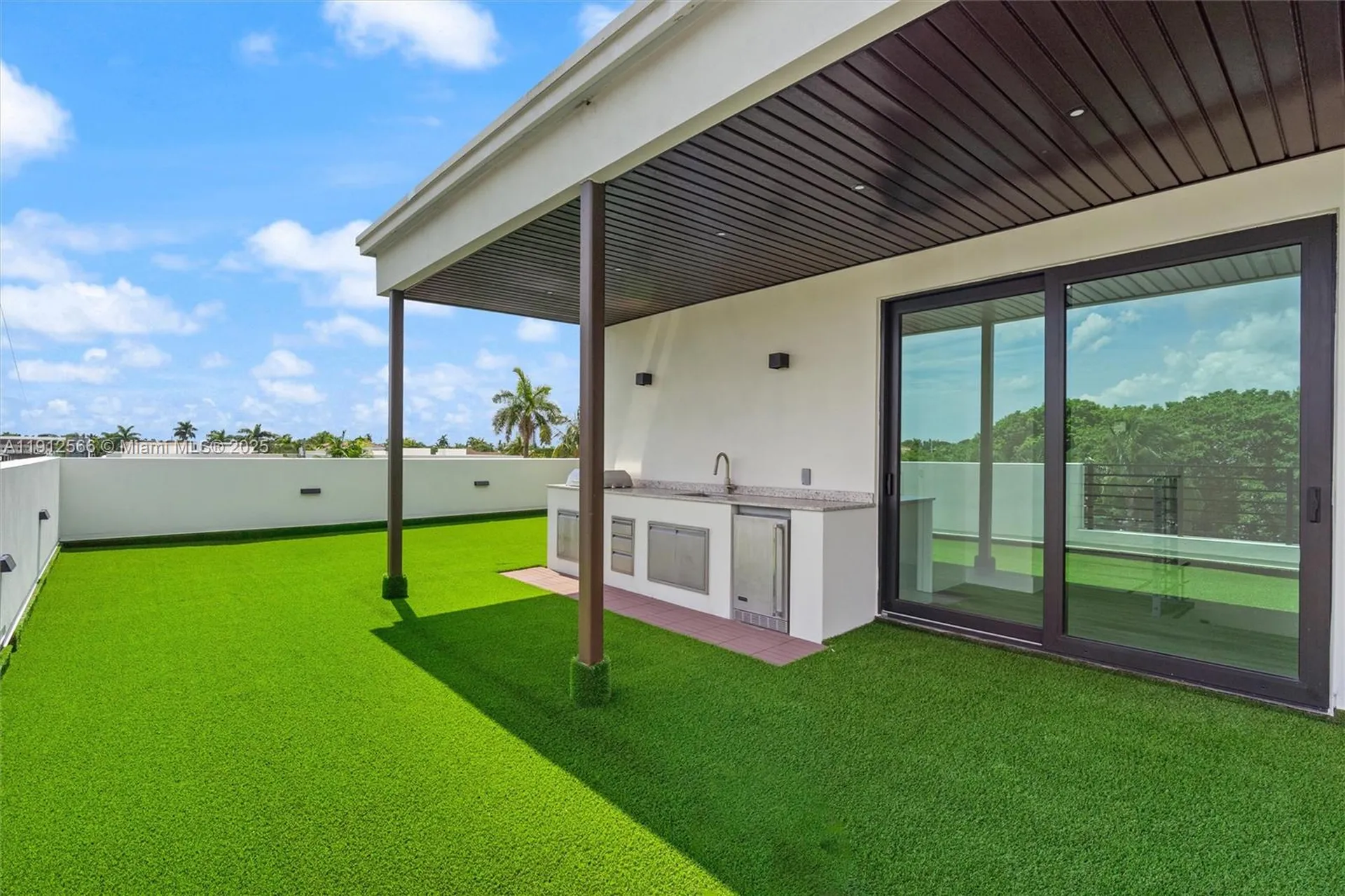 1814 Middle River Drive Fort Lauderdale FL 33305