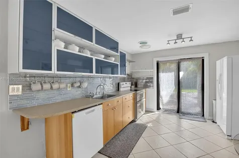 5172 Pine Tree Drive Delray Beach FL 33484