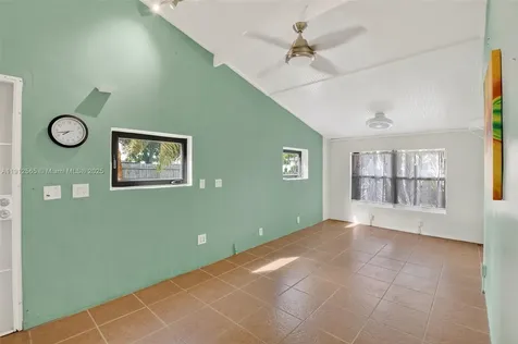 5172 Pine Tree Drive Delray Beach FL 33484