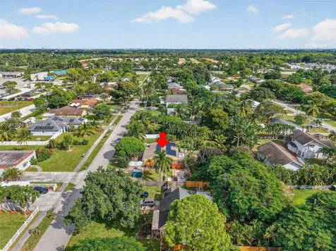 5172 Pine Tree Drive Delray Beach FL 33484