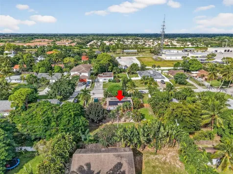 5172 Pine Tree Drive Delray Beach FL 33484