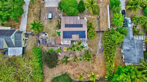 5172 Pine Tree Drive Delray Beach FL 33484