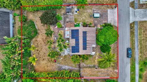 5172 Pine Tree Drive Delray Beach FL 33484