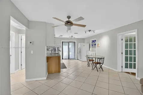 5172 Pine Tree Drive Delray Beach FL 33484