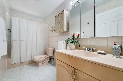 4235 SW 97th Avenue Miami FL 33165