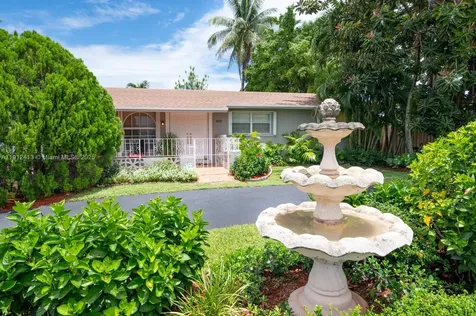 4235 SW 97th Avenue Miami FL 33165