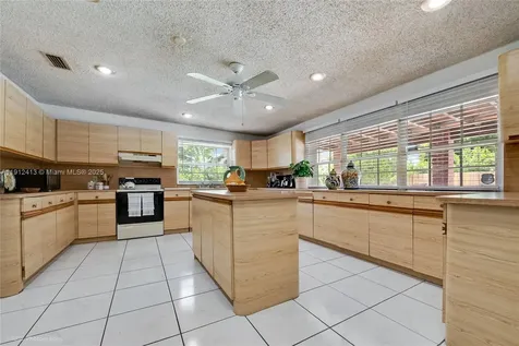 4235 SW 97th Avenue Miami FL 33165