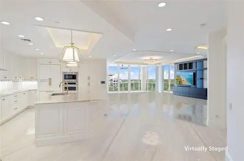 2720 Donald Ross Road Palm Beach Gardens FL 33410