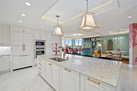 2720 Donald Ross Road Palm Beach Gardens FL 33410