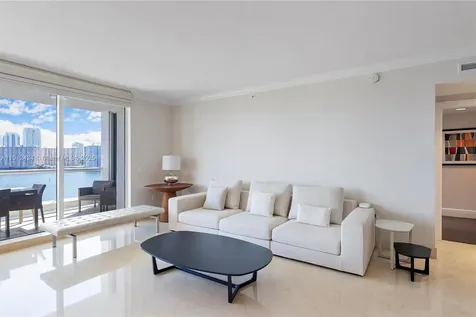 6000 Island Boulevard Aventura FL 33160