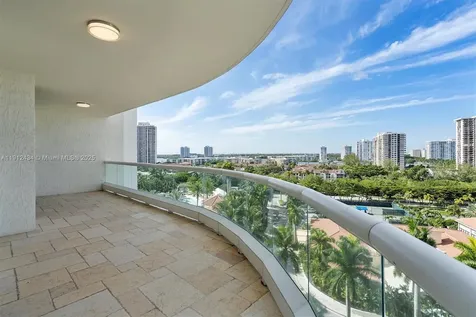 6000 Island Boulevard Aventura FL 33160