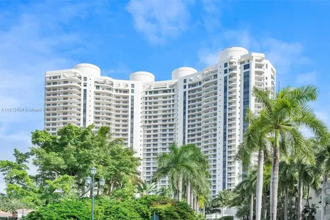 6000 Island Boulevard Aventura FL 33160