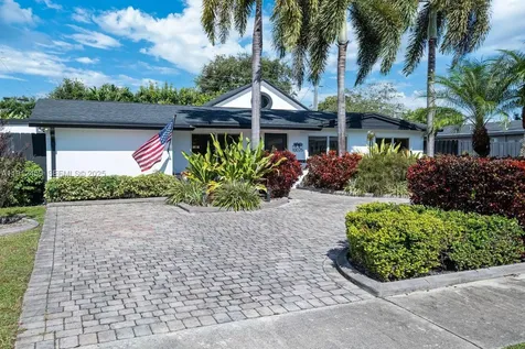 10025 SW 83rd Street Miami FL 33173