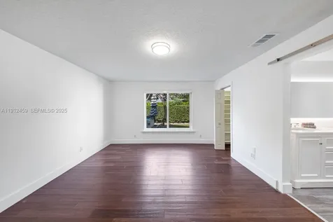 10025 SW 83rd Street Miami FL 33173