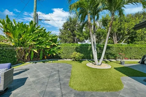 10025 SW 83rd Street Miami FL 33173