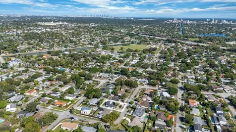 10025 SW 83rd Street Miami FL 33173
