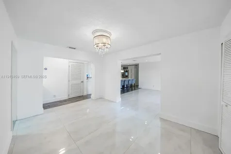 10025 SW 83rd Street Miami FL 33173
