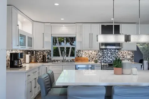 10025 SW 83rd Street Miami FL 33173