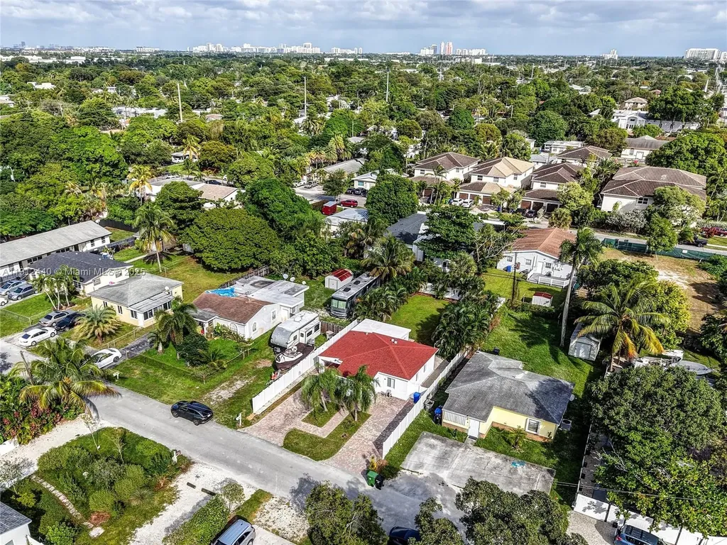 1108 NW 3rd Avenue Fort Lauderdale FL 33311