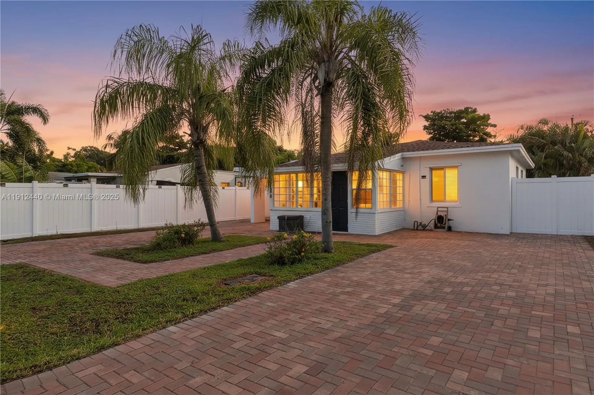 1108 NW 3rd Avenue Fort Lauderdale FL 33311