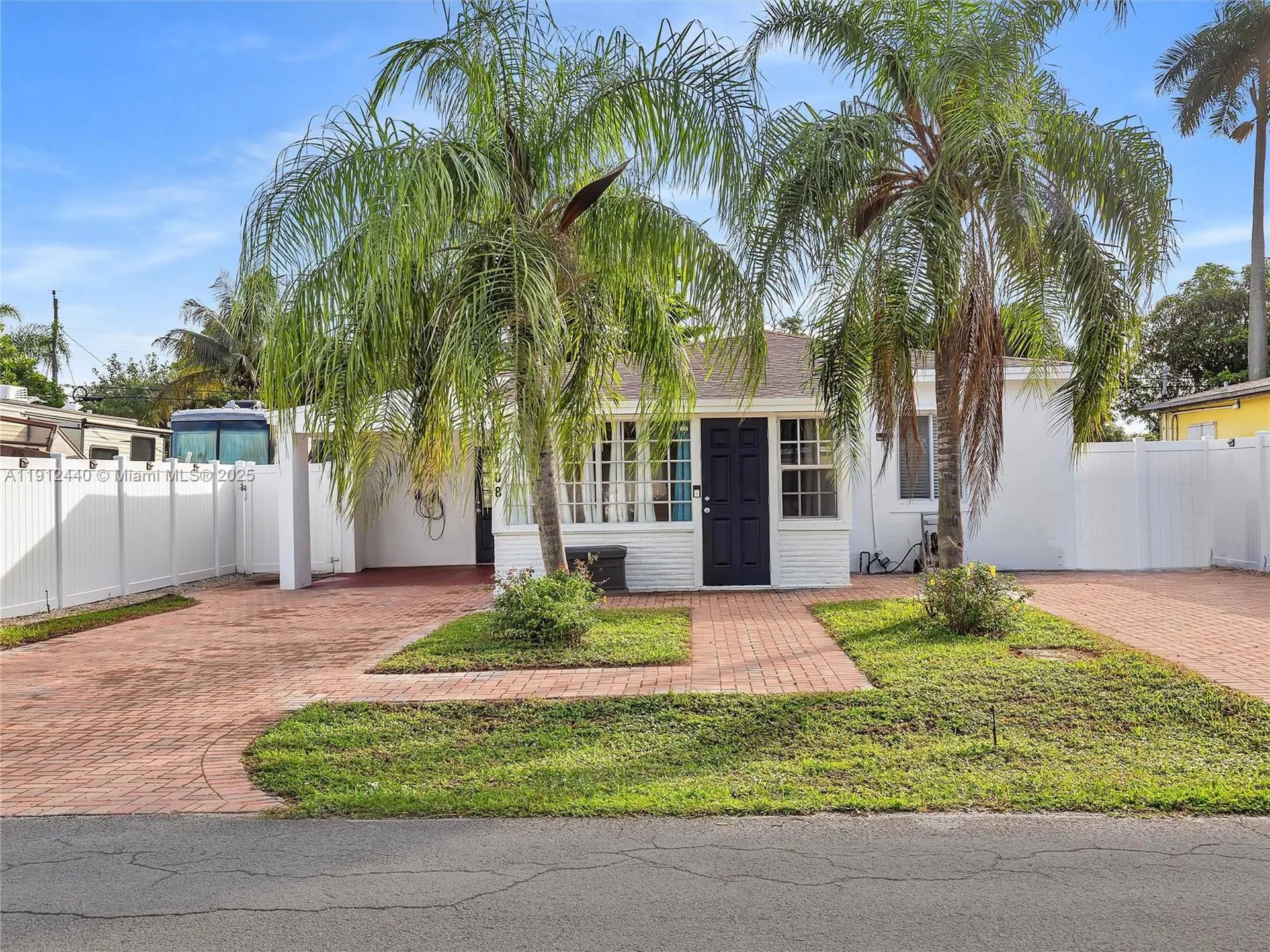 1108 NW 3rd Avenue Fort Lauderdale FL 33311