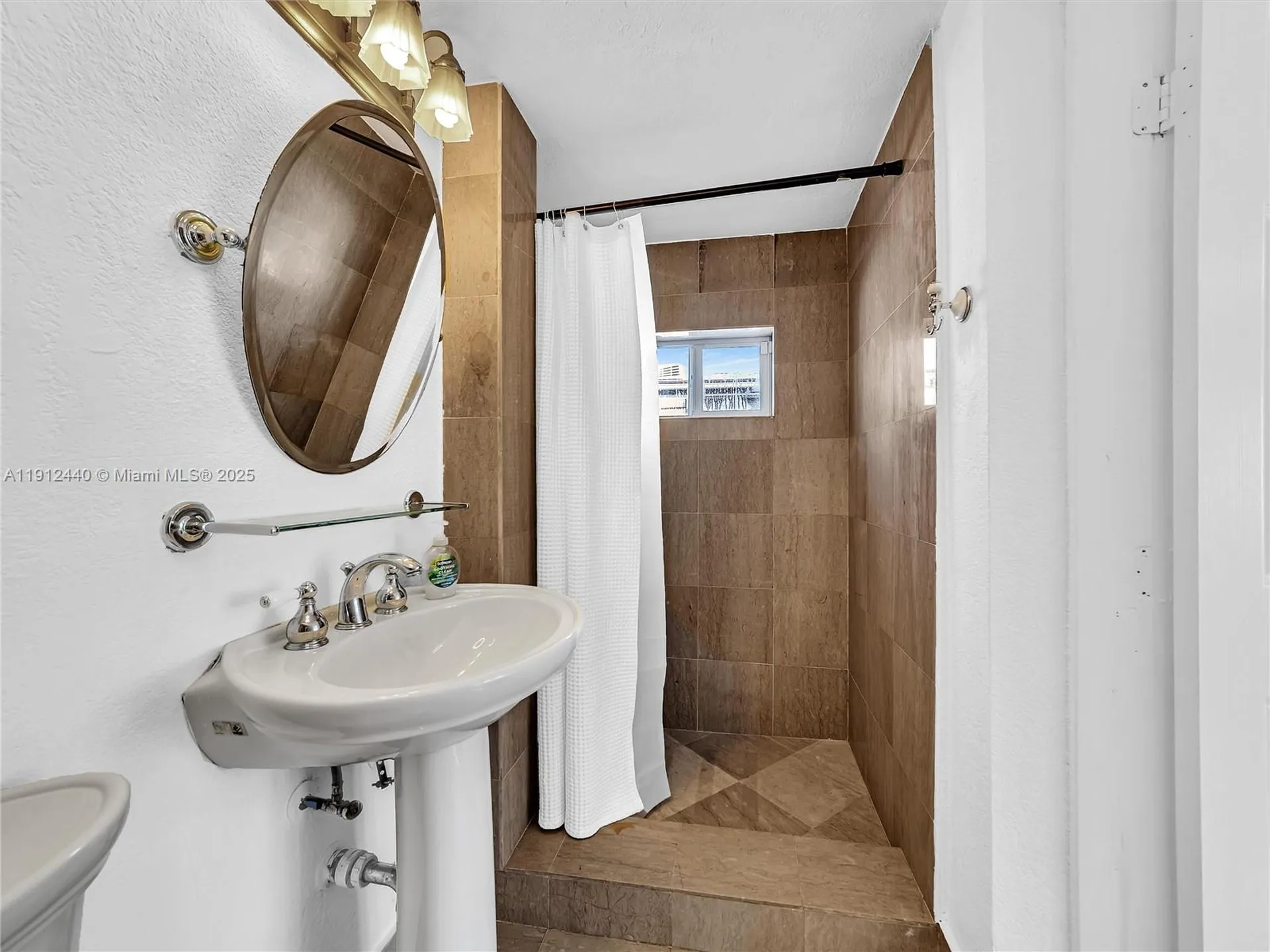 1108 NW 3rd Avenue Fort Lauderdale FL 33311