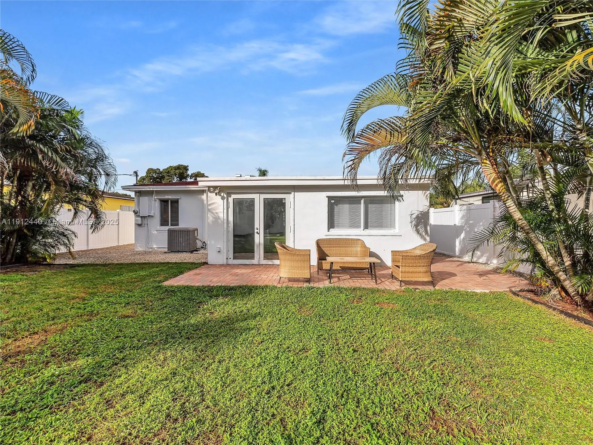 1108 NW 3rd Avenue Fort Lauderdale FL 33311