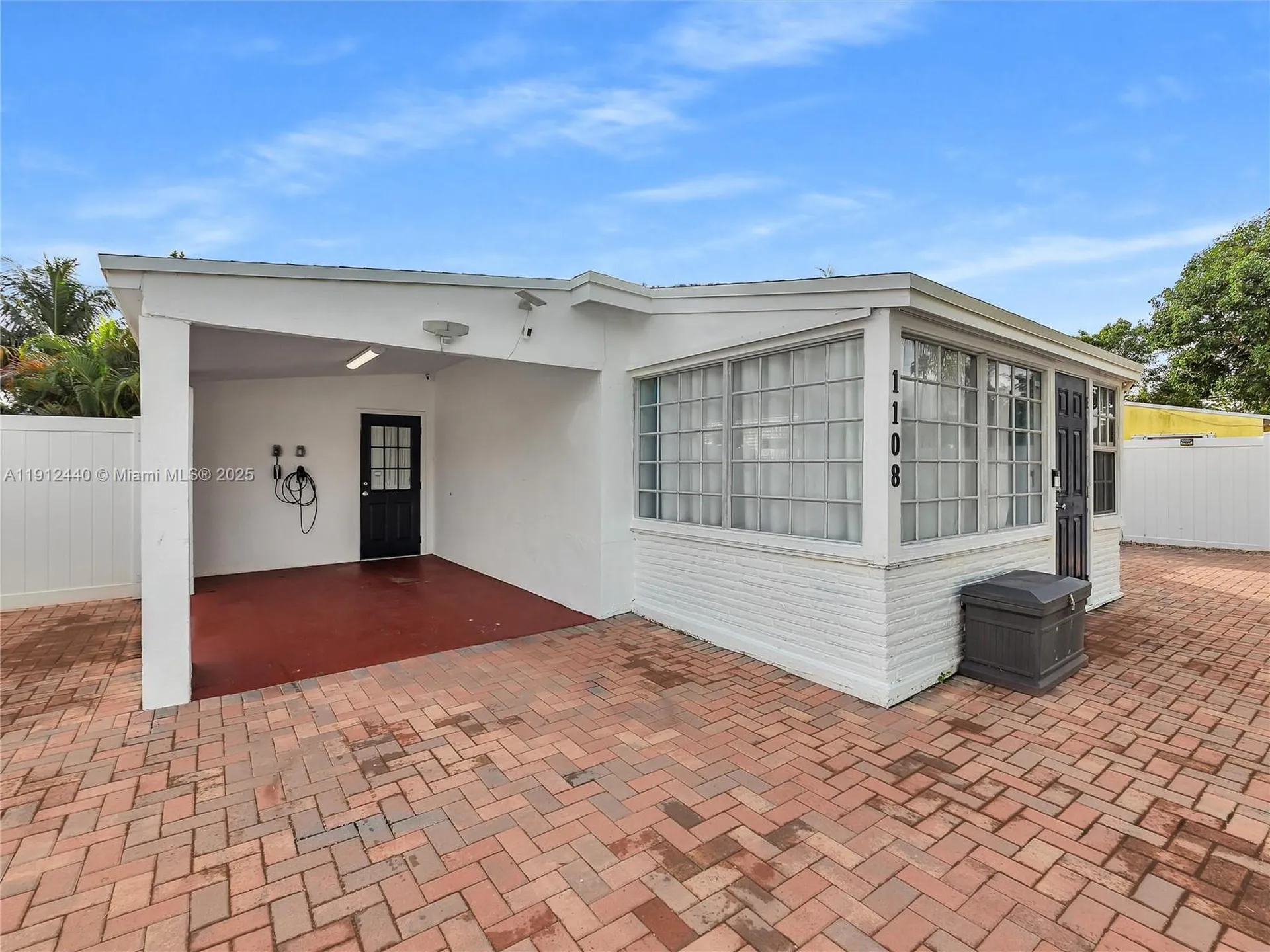 1108 NW 3rd Avenue Fort Lauderdale FL 33311