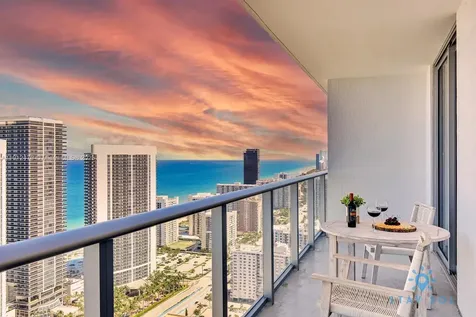 Hollywood FL 33019