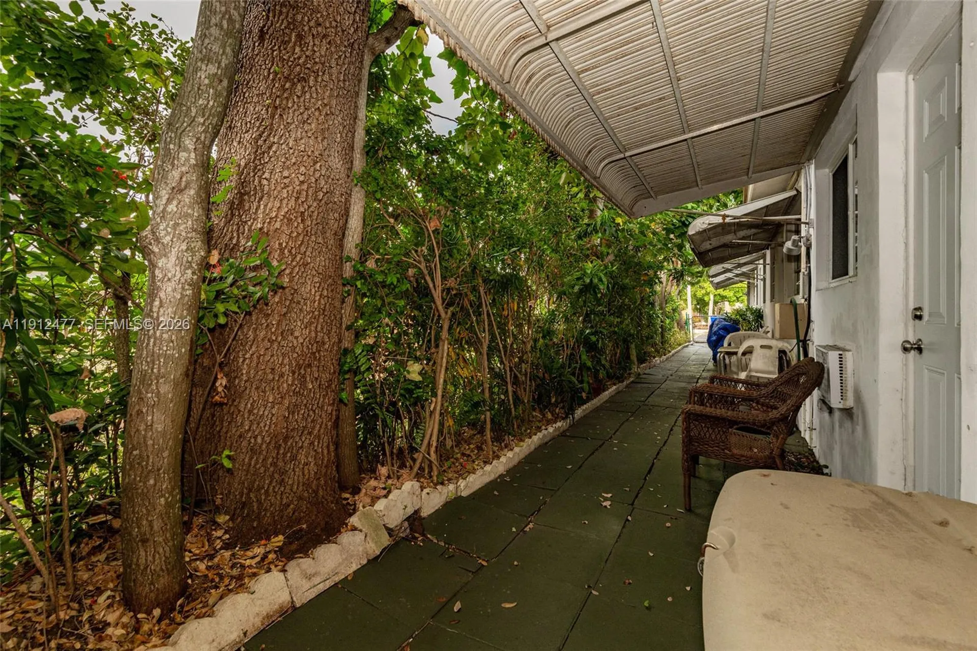 2524 Hayes Street Hollywood FL 33020