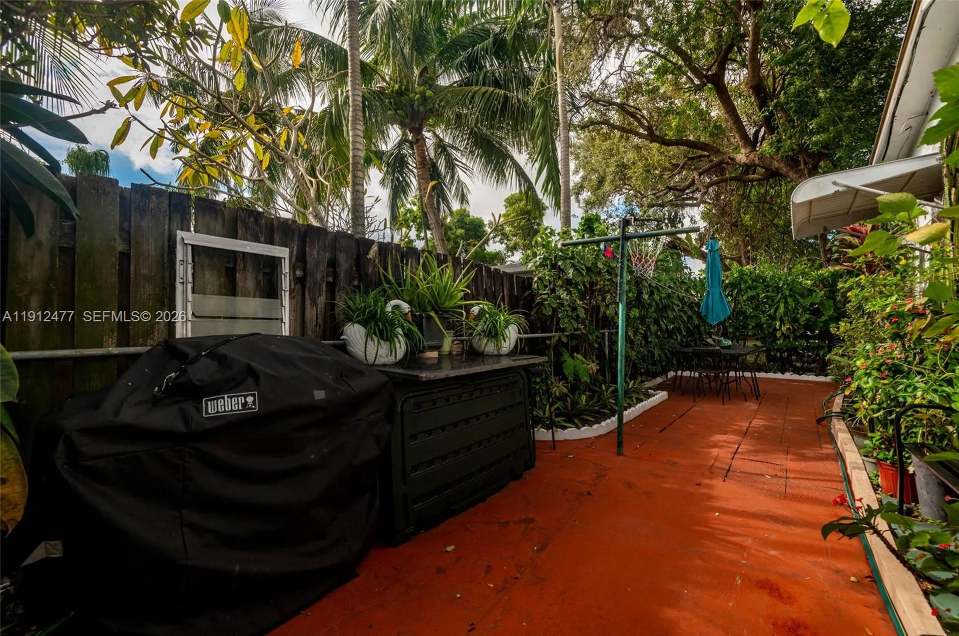 2524 Hayes Street Hollywood FL 33020