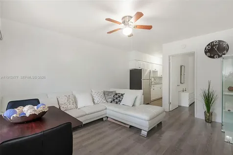 2524 Hayes Street Hollywood FL 33020