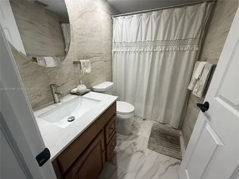 2203 SE 27th Drive Homestead FL 33035