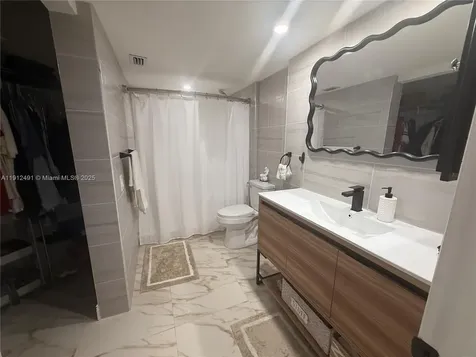 2203 SE 27th Drive Homestead FL 33035