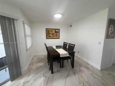 2203 SE 27th Drive Homestead FL 33035