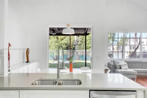 285 Cameron Drive Weston FL 33326