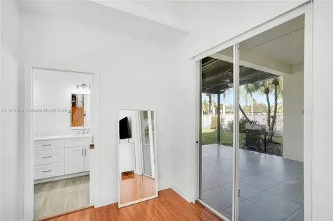 285 Cameron Drive Weston FL 33326