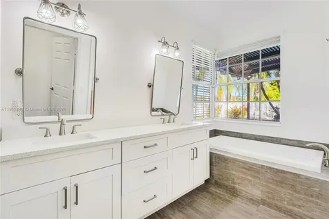 285 Cameron Drive Weston FL 33326
