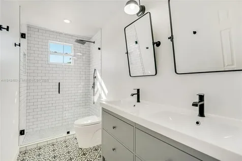 285 Cameron Drive Weston FL 33326