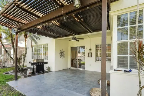 285 Cameron Drive Weston FL 33326