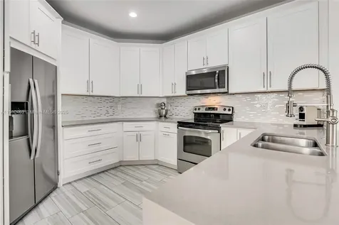 285 Cameron Drive Weston FL 33326