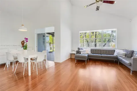 285 Cameron Drive Weston FL 33326