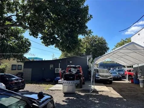 6009 Dawson Street Hollywood FL 33023