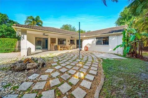 14811 Archerhall Street Davie FL 33331