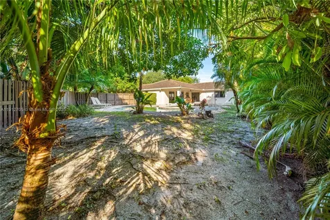 14811 Archerhall Street Davie FL 33331