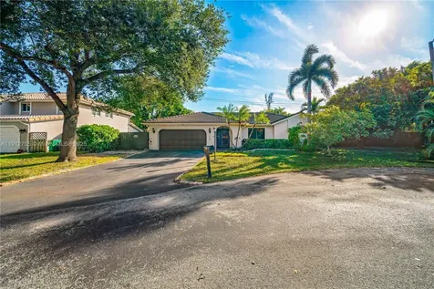14811 Archerhall Street Davie FL 33331